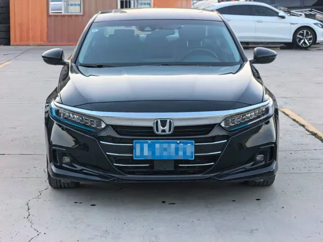 Honda Accord — Фото автомобиля 2