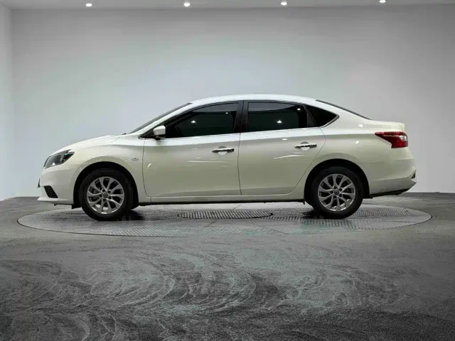 Nissan Sylphy — Фото автомобиля 5