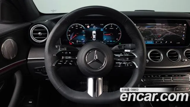 Mercedes-Benz E-Class — Фото автомобиля 13