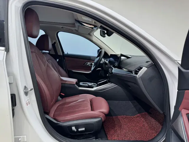 BMW i3 — Фото автомобиля 7