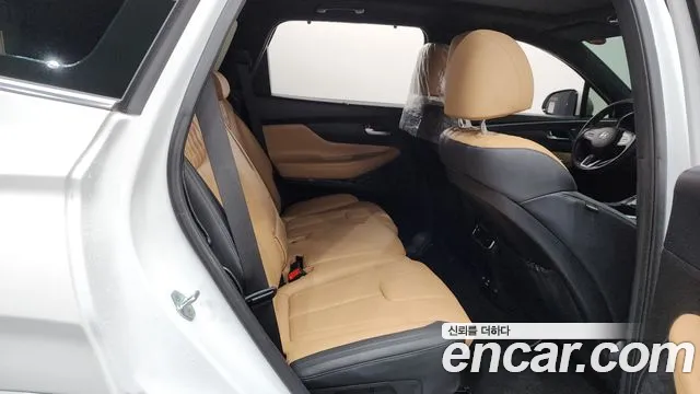 Hyundai Santafe — Фото автомобиля 11
