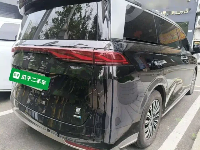 BYD Xia — Фото автомобиля 4