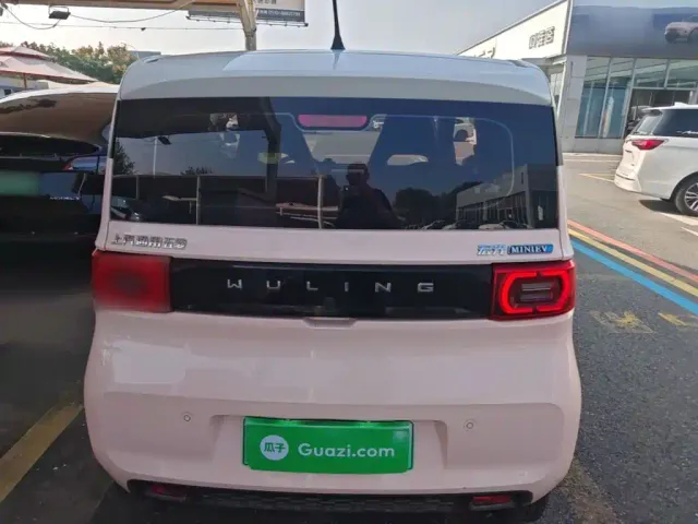 Wuling Hongguang Mini EV — Фото автомобиля 5