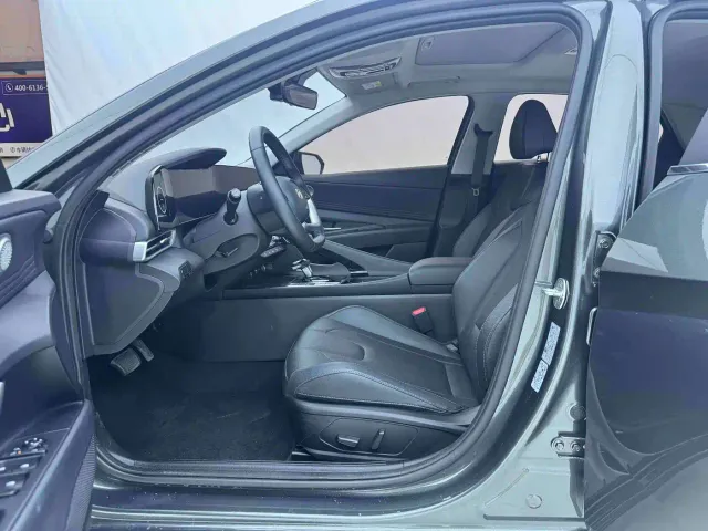 Hyundai Elantra — Фото автомобиля 17