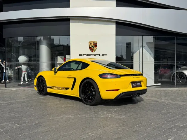 Porsche 718 — Фото автомобиля 7