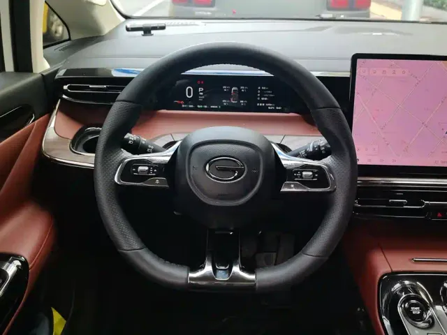 GAC Trumpchi E8 — Фото автомобиля 15