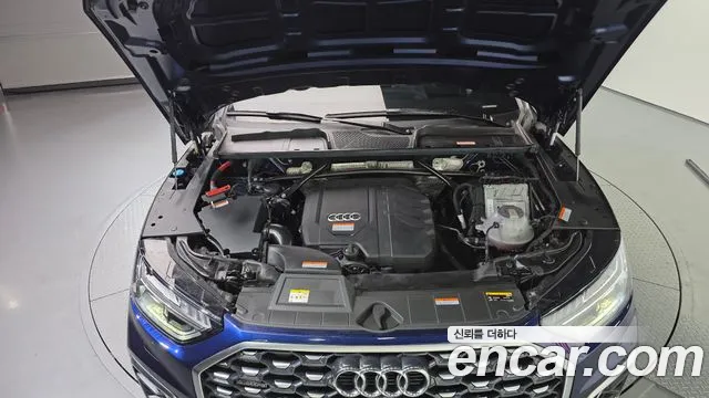Audi Q5 45 TFSI quattro Sportback Premium — Фото автомобиля 5