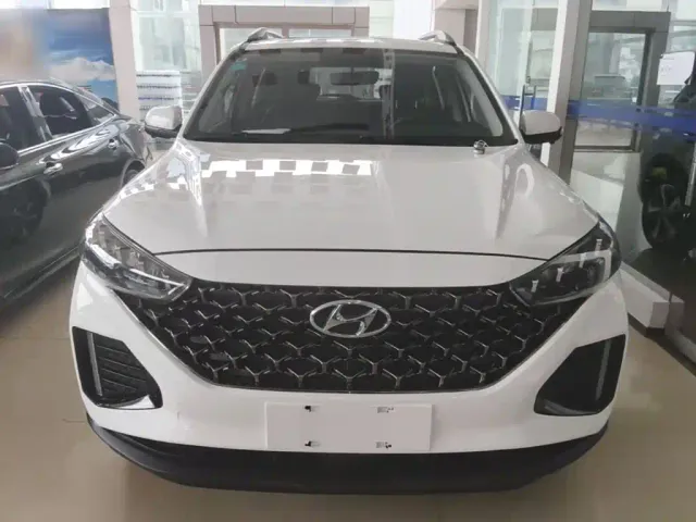 Hyundai ix35 — Фото автомобиля 2