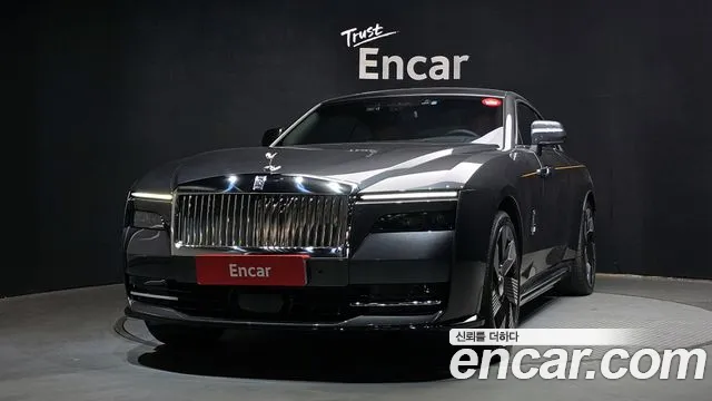 Фотография автомобиля — Rolls-Royce Spectre