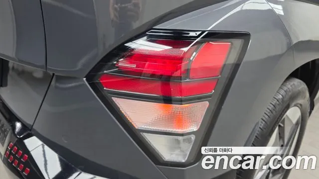 Hyundai Kona SX2 — Фото автомобиля 22