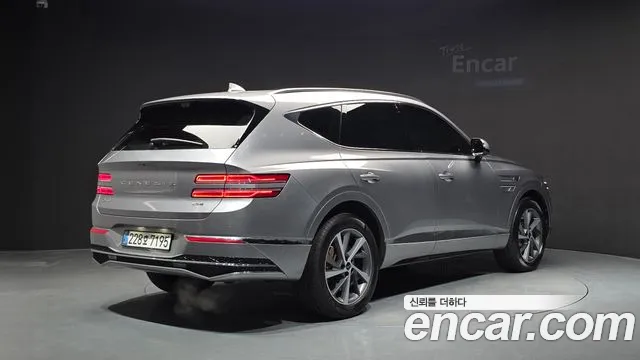 Genesis GV80 — Фото автомобиля 2