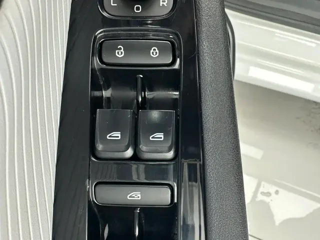 Geely Emgrand — Фото автомобиля 11