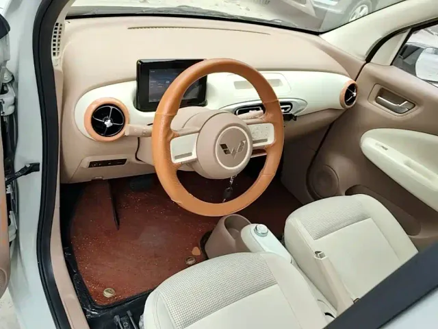 Wuling Hongguang Mini EV — Фото автомобиля 5