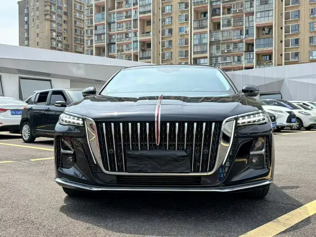 Hongqi H5 — Фото автомобиля 2