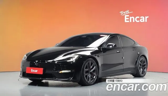 Фотография автомобиля — Tesla Model S