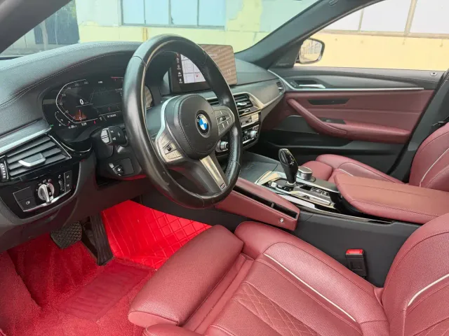 BMW 5 Series — Фото автомобиля 8