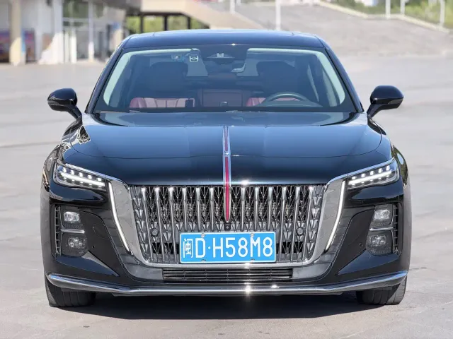 Hongqi H5 — Фото автомобиля 2