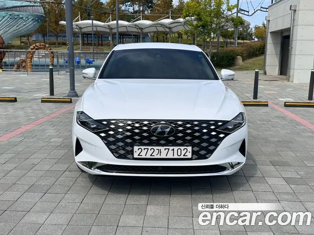 Фотография автомобиля — Hyundai Grandeur Grandeur (New) Hybrid
