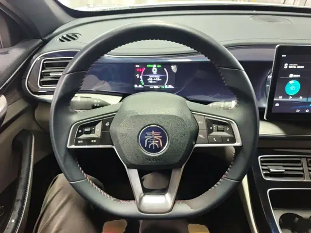 BYD Qin PLUS — Фото автомобиля 10