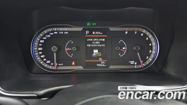 Hyundai Tucson Tucson (NX4) Бензин 1.6 турбо 2WD — Фото автомобиля 8