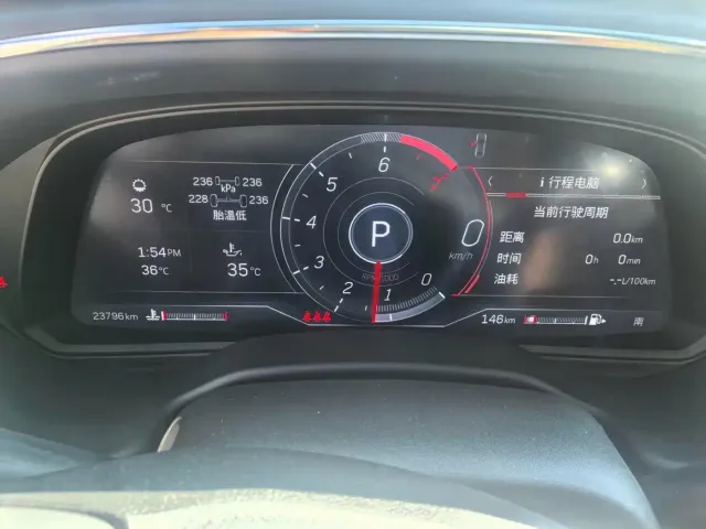 Cadillac CT5 — Фото автомобиля 10