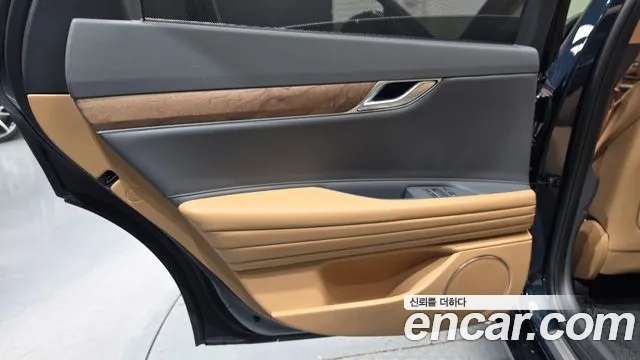 Genesis G80 RG3 — Фото автомобиля 14