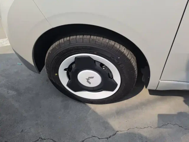 Wuling Hongguang Mini EV — Фото автомобиля 22