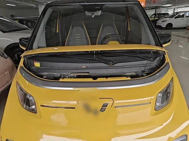 Wuling NanoEV — Фото автомобиля 19