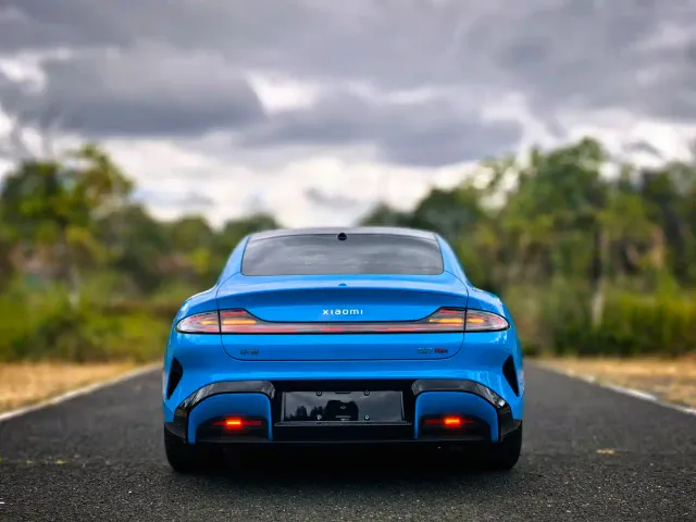 Xiaomi SU7 — Фото автомобиля 6