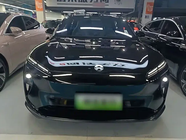 Nio ET5 Touring — Фото автомобиля 2
