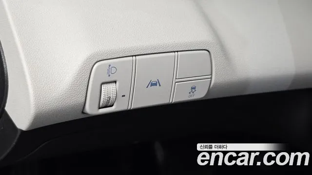 Hyundai AVANTE Avante (CN7) — Фото автомобиля 20