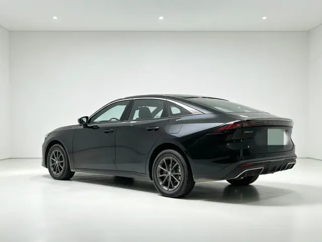 Geely Galaxy L6 — Фото автомобиля 6