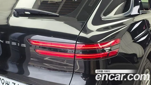 Genesis GV70 2.5T Бензин 2WD — Фото автомобиля 21