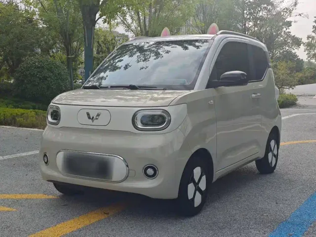 Фотография автомобиля — Wuling Hongguang Mini EV
