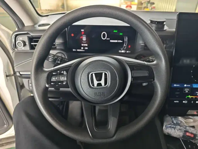 Honda e:NS1 — Фото автомобиля 10