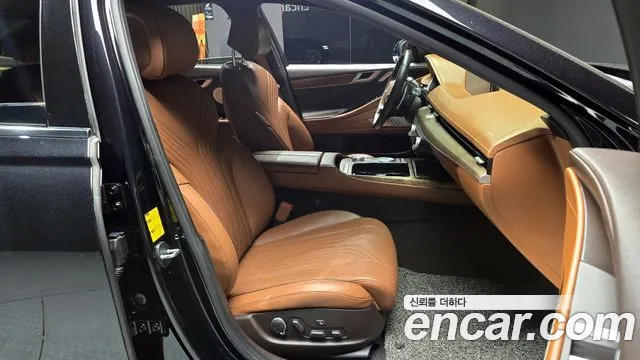 Genesis G80 Бензин 3.5 турбо AWD — Фото автомобиля 20