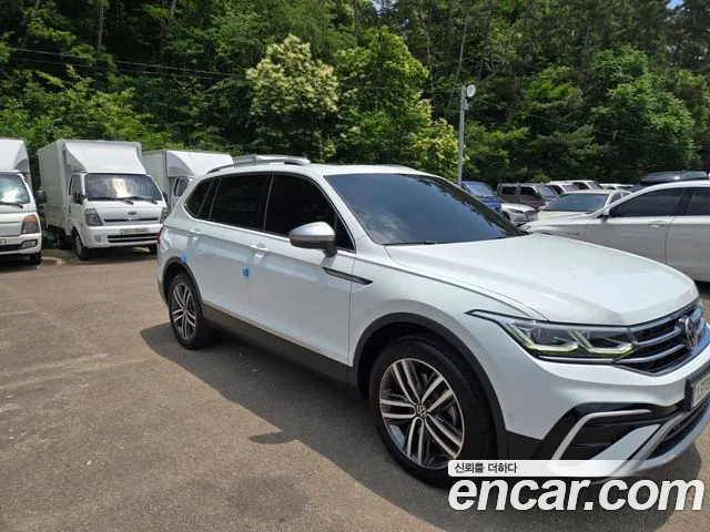 Volkswagen Tiguan — Фото автомобиля 2
