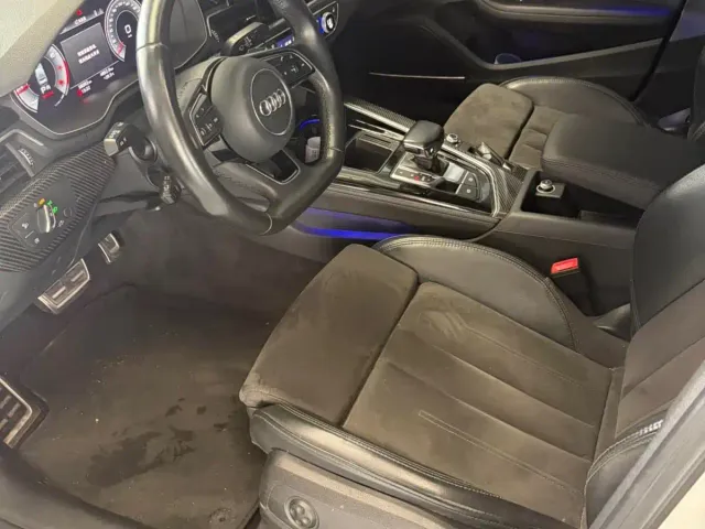 Audi A4L — Фото автомобиля 4
