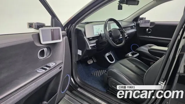 Hyundai Ioniq 5 — Фото автомобиля 12