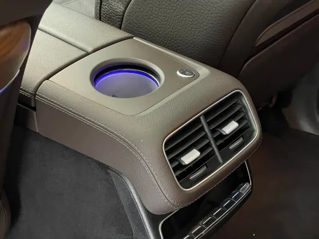 Mercedes-Benz GLS-Class — Фото автомобиля 19