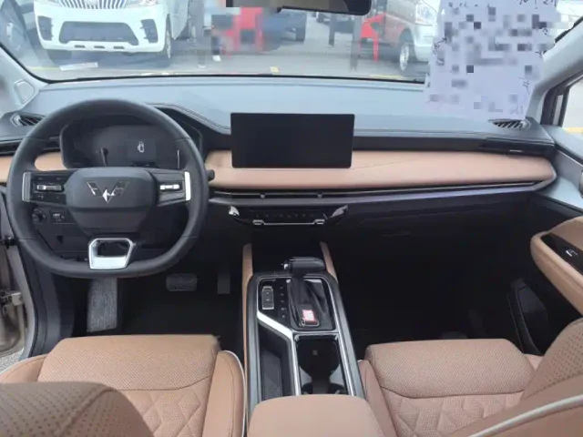 Wuling Jiachen — Фото автомобиля 15