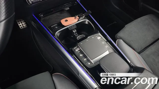 Mercedes-Benz EQB — Фото автомобиля 18