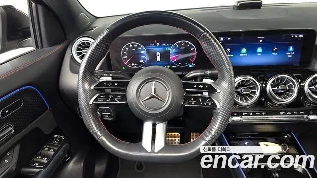 Mercedes-Benz GLA-Class — Фото автомобиля 10
