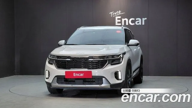 Kia Seltos Новый Seltos Бензин 2.0 2WD — Фото автомобиля 3