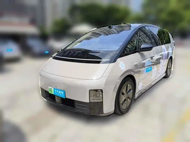 Фотография автомобиля — Li Auto MEGA