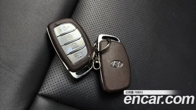 Hyundai Casper Casper Essential — Фото автомобиля 19