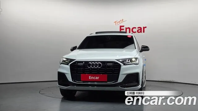 Audi Q7 55 TFSI quattro Premium — Фото автомобиля 3