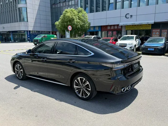 Chery Arrizo 8 — Фото автомобиля 5