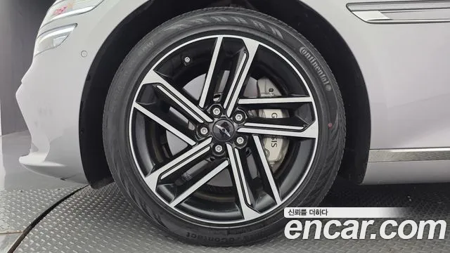 Genesis G80 Бензин 2.5 турбо AWD — Фото автомобиля 5