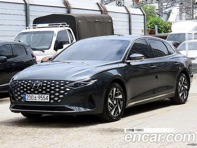 Hyundai Grandeur — Фото автомобиля 2